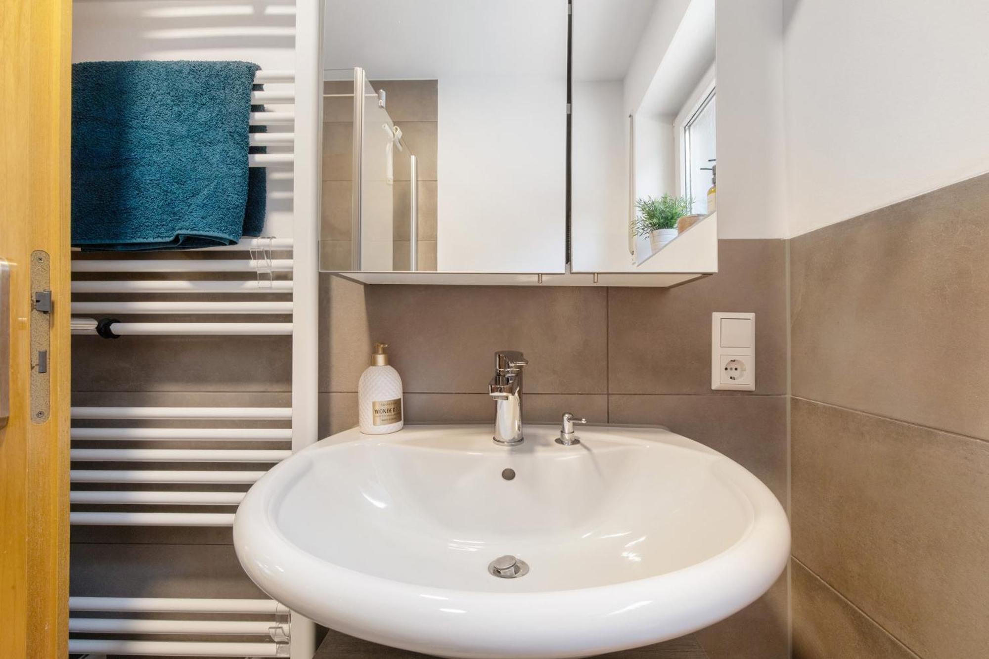 Ferienwohnung Emilia, 36Qm Münsingen Dış mekan fotoğraf